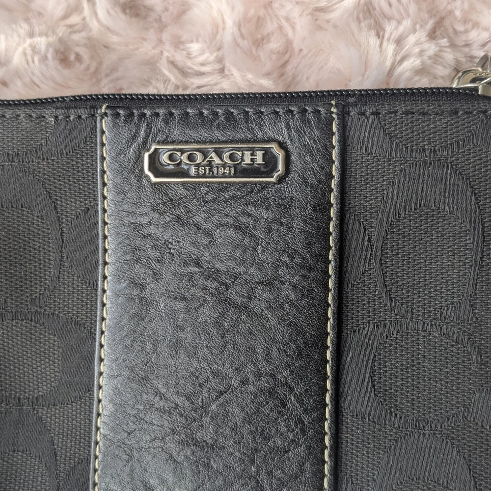 Classic Coach Signature C Black Canvas with Leather Wristlet